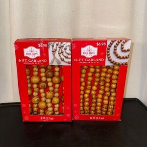 Christmas tree beaded garland NWT